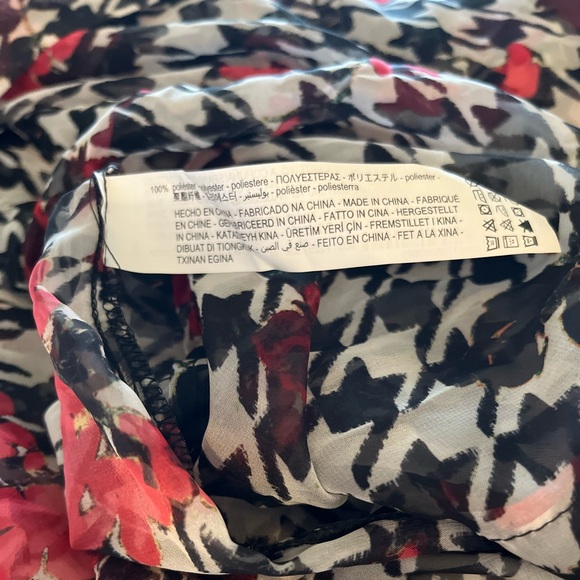 Zara NEW M black and white with red flowers bow tie shirt - Picture 11 of 11